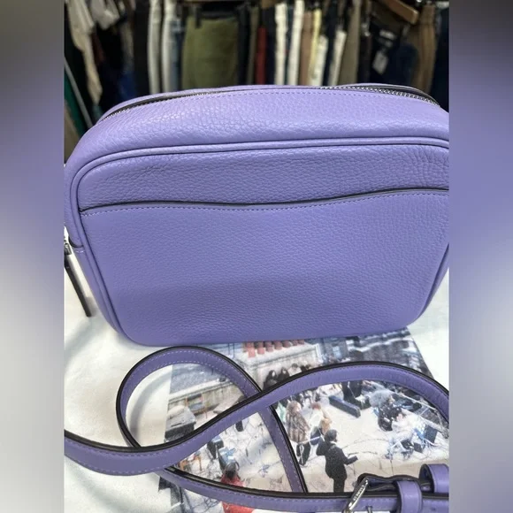 Coach MINI JAMIE CAMERA BAG IN SIGNATURE CANVAS. New no tag - Picture 6 of 8